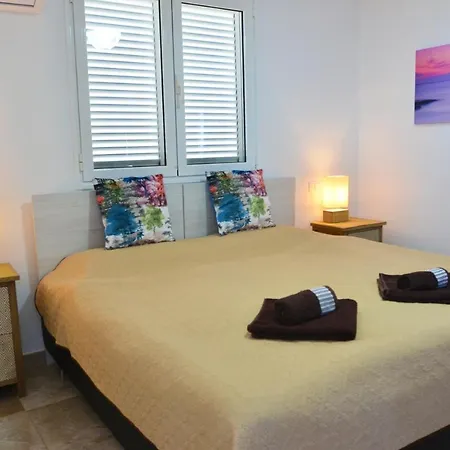 Bella Vista Sun Club בית הארחה *
